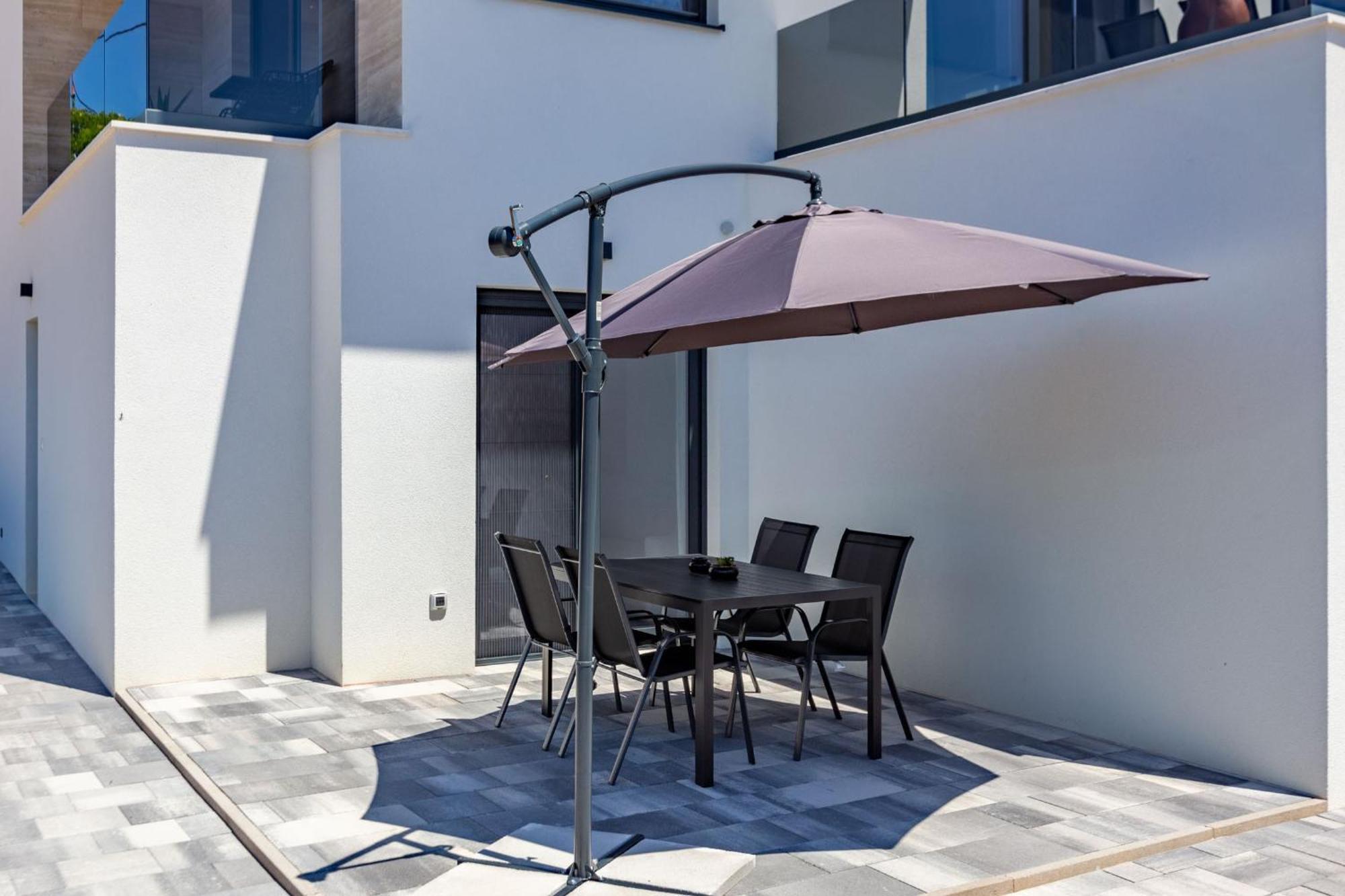 Casa Mia Apartments With Parking 扎达尔 客房 照片
